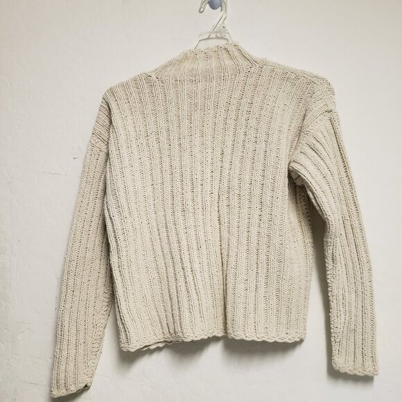 Vintsge BiHand cable knit Sz M/L 80% Silk 20% Nylon ceramic buttons - Picture 2 of 12